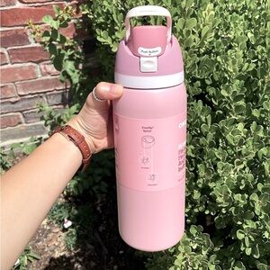LIMITED EDITION WHOLE FOODS EXCLUSIVE | Owala 32 oz Water Bottle | ROSY …